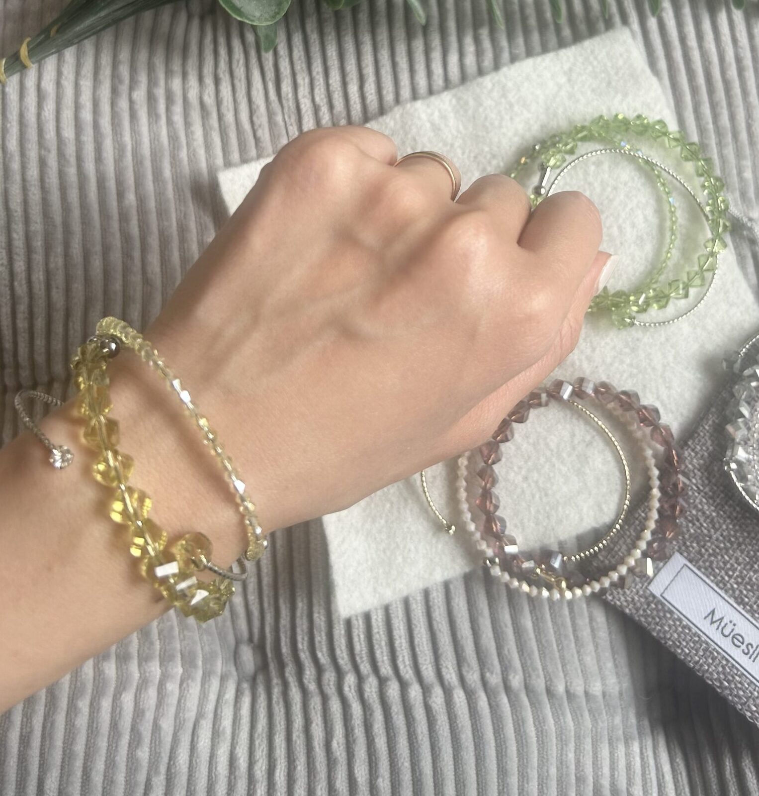 3連ガラスブレスレット - 画像 (2)